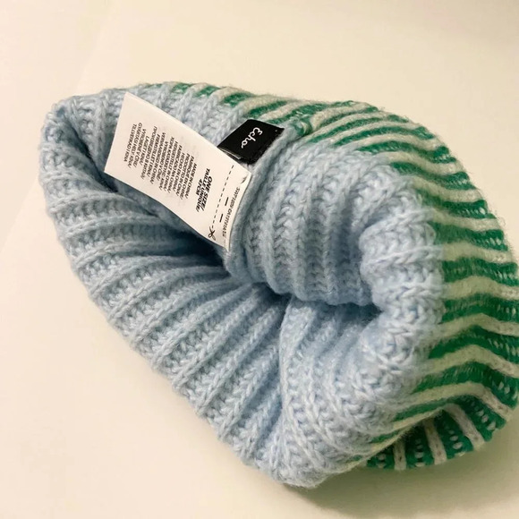 Echo New York Womans Ribbed  Pom Pom Hat Winter Hat With Tags - Picture 9 of 12